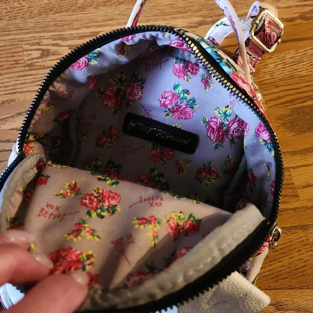 BETSEY JOHNSON Floral Puppy Mini Backpack GARDEN GIRL